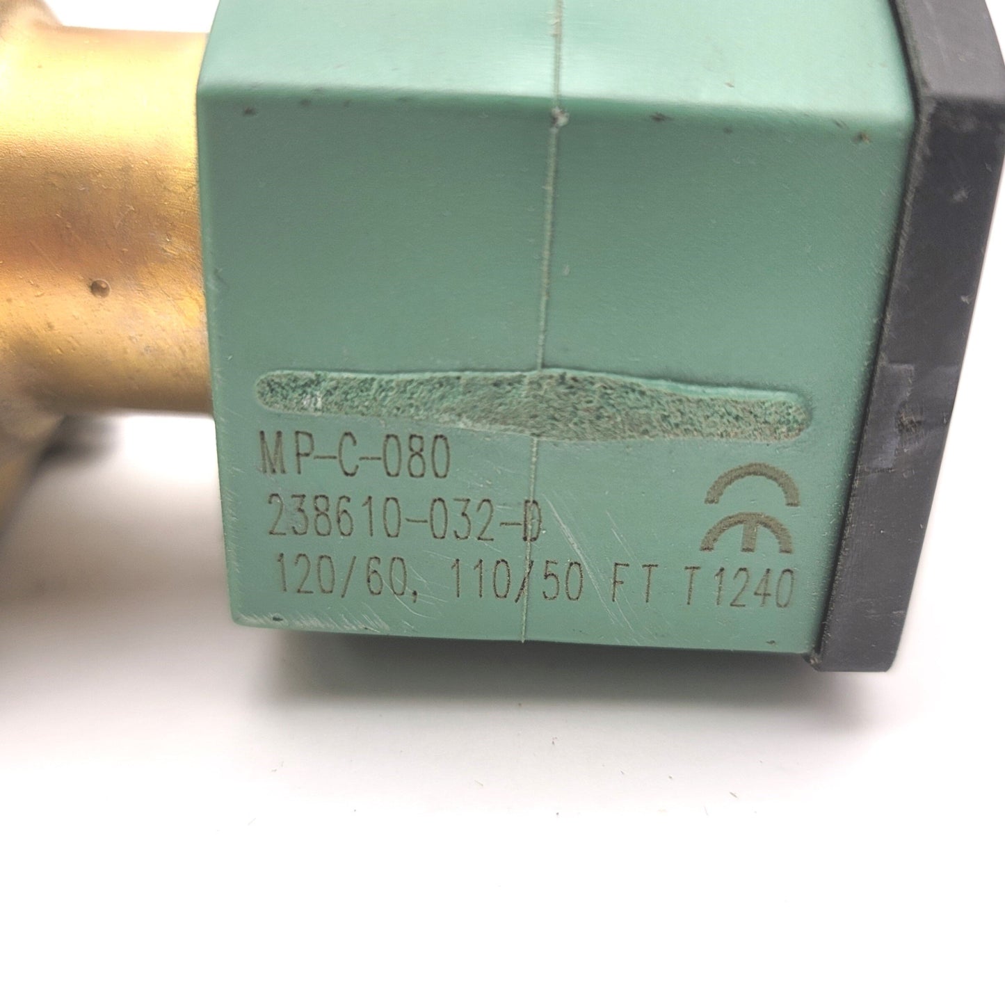 Used Asco 8210G033 RedHat Brass Solenoid Valve, 3/8"NPT, 120VAC Coil, 150psi Max