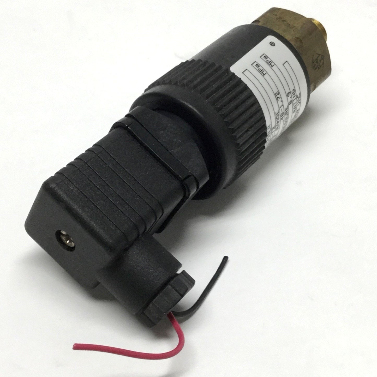 Used Barksdale 96211-BB5-T2 Adjustable Pressure Switch, 70-250psi Range, 1/4" NPT