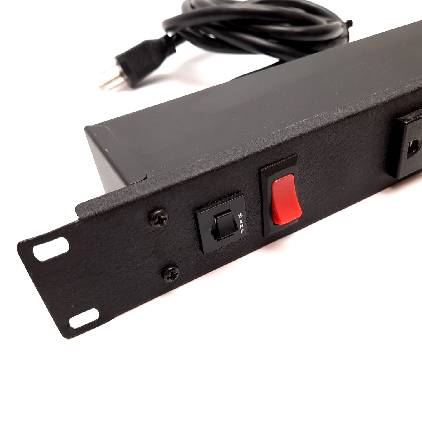 Used Wiremold J60B0B Plug-In Outlet Rackmount Center Power Strip, 6-Outlet, 15A, 120V