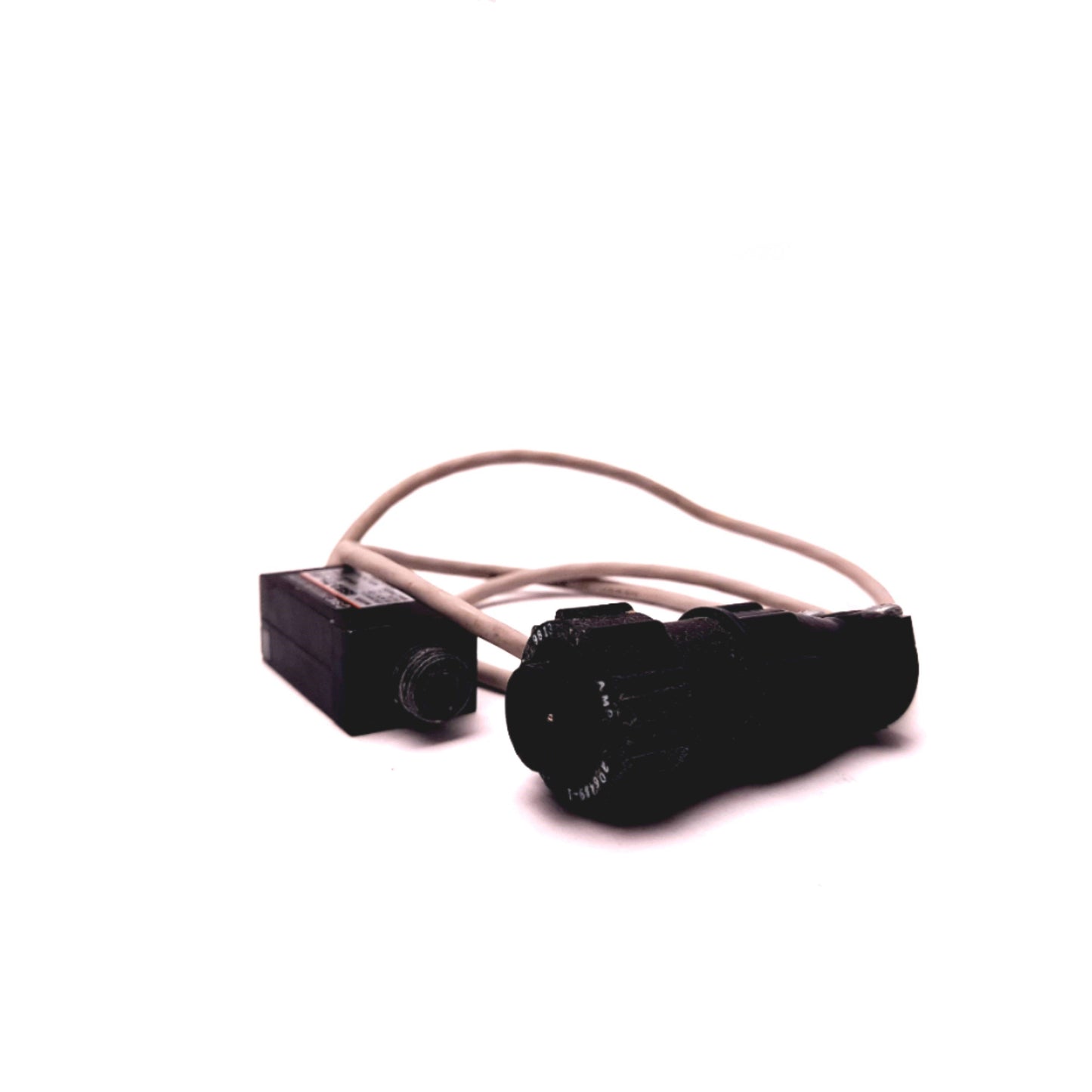 Used SMC ISE2-T1-15 Pressure Switch, Voltage: 12-24VDC, Pressure: 0-1MPa (0-145psi)