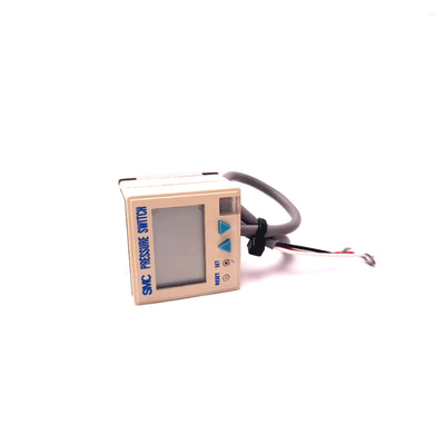 Used SMC ISE4-T1-25 Digital LCD Pressure Switch, 0-1MPa, 12-24VDC, NPN, 1/8" NPT