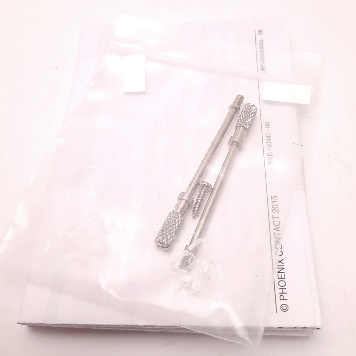 New – Open box Phoenix Contact SUBCON 15/F-SH Subcon Female Connector 15 Pin, 50v DC, 100 mA