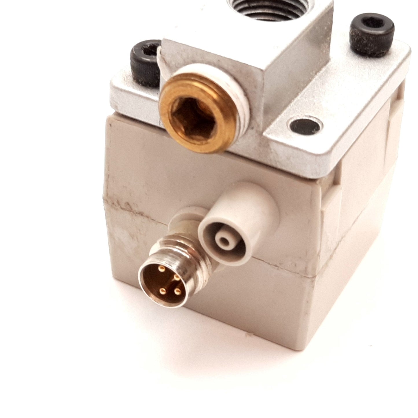 Used Parker MPS-V32N-PC Pressure Sensor, 0 to -30inHg, 12-24VDC, PNP, 1/8" NPT