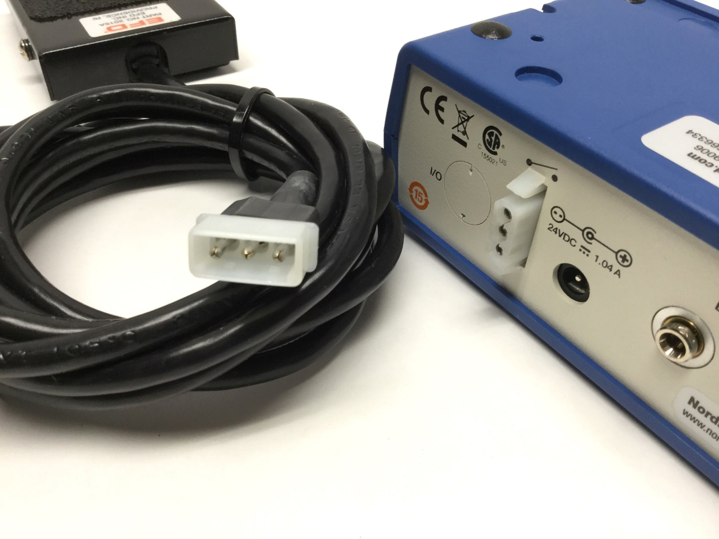 Used Nordson EFD 7012332 Performus III Syringe Fluid Dispenser Timed Controller