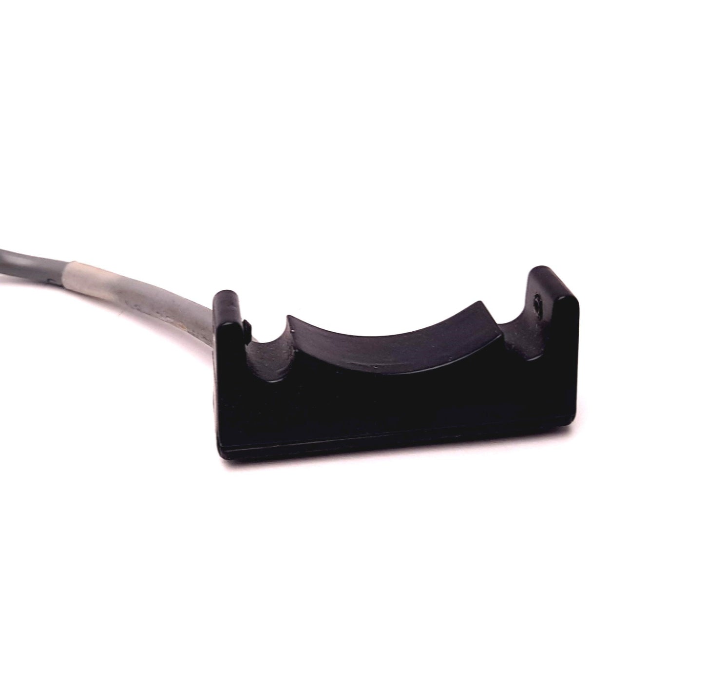 Used Industrial Devices MPS-1 Magnetic Position Sensor N.O 100 VDC 140VAC .25 A 7W