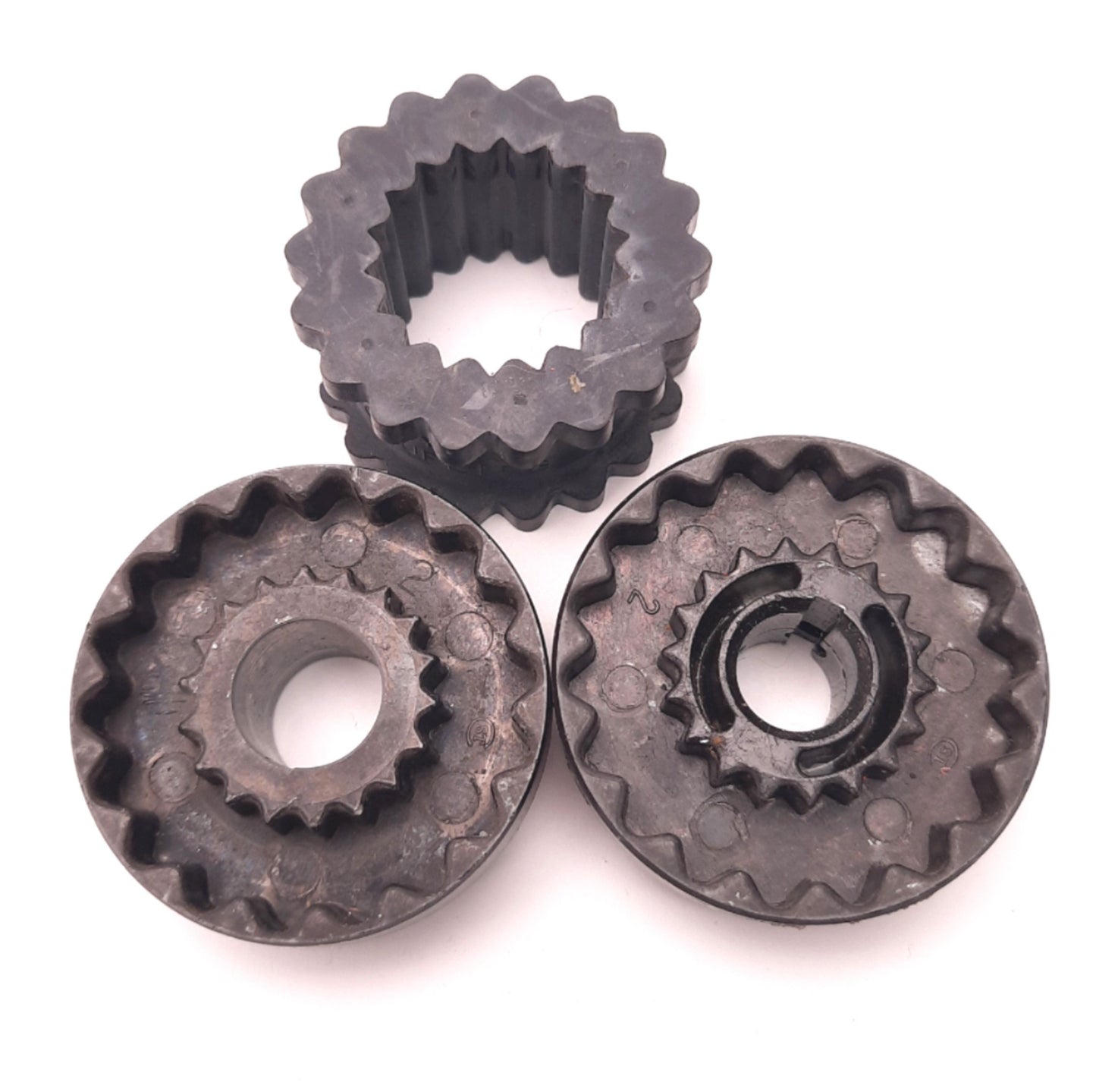 Used Woods 3J Coupling Hub Assembly w/ Insert 1/2" to 5/8" Bore, 2.06" OD, 2" Length