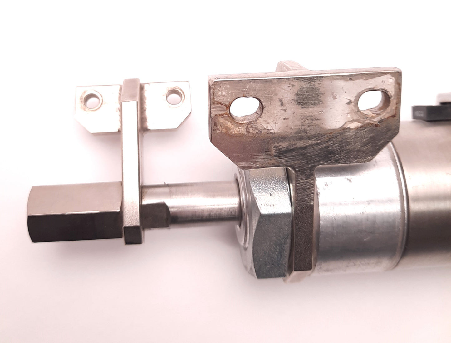 Used Bimba M-317-DXDE Pneumatic Cylinder W/ Magnet & Two Switches 3" Bore, 7" Stroke
