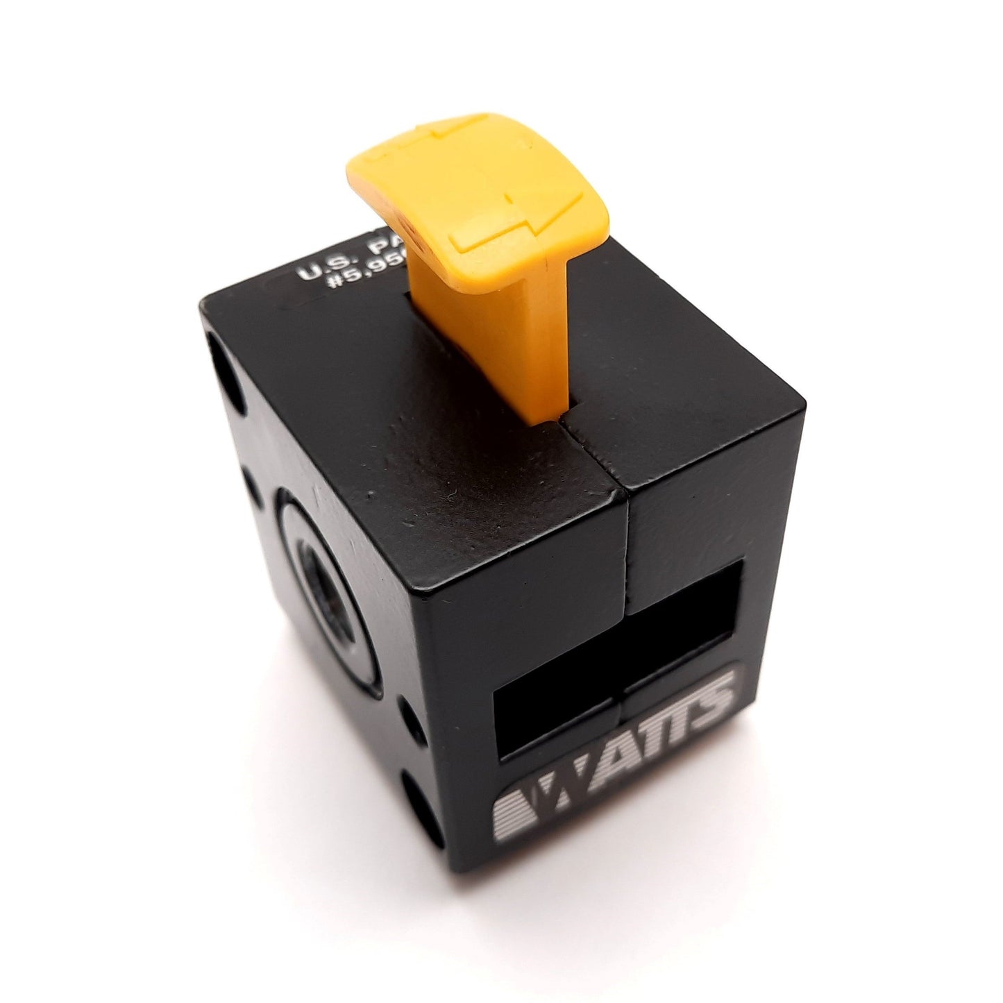 Used Watts SV75-02 Shut Off Lockout Valve, Ports: 1/4" NPT, Pressure: 300psi Max