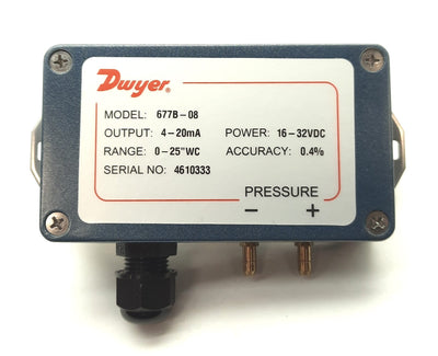 New Dwyer 677B-08 Differential Pressure Transmitter, 0-25"WC to 4-20mA, 16-32VDC