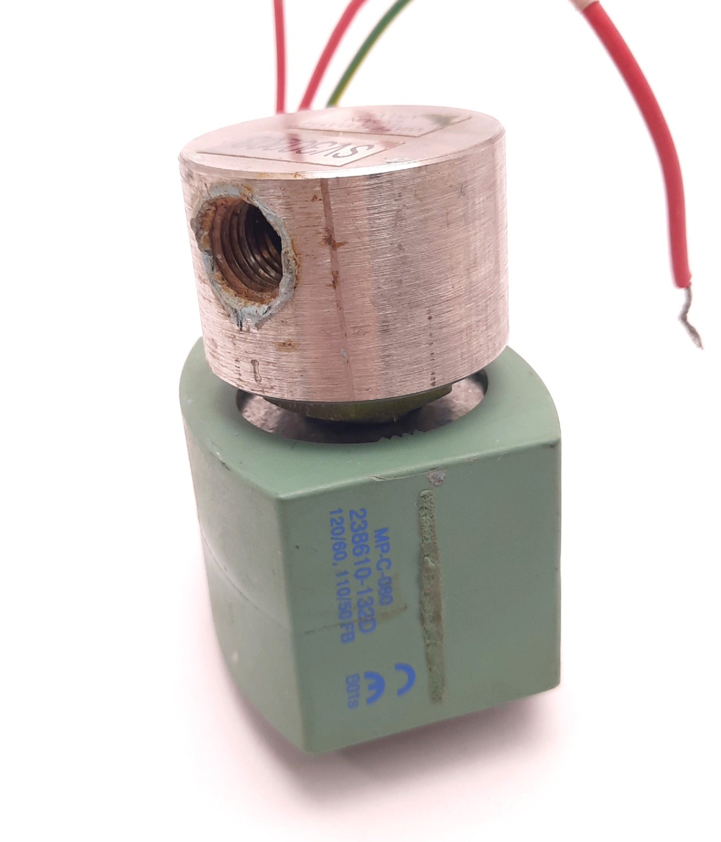 Used ASCO 8262G230E Red Hat Solenoid Valve 1/4" NPT, 17 Watts, 90 Psi Inert Gas