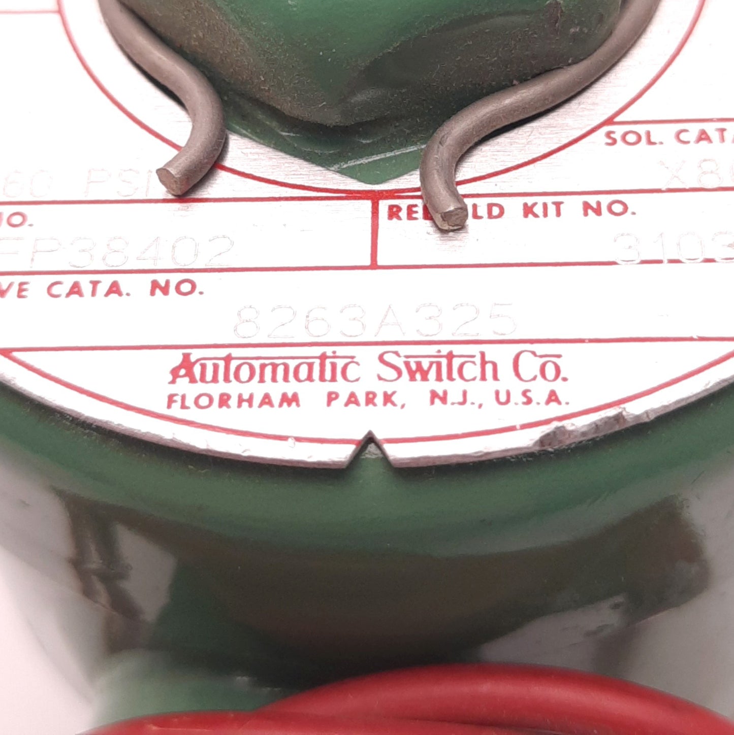Used ASCO 8263A325 Solenoid Valve 120v AC, 1/8" NPT,60Psi Air/Steam, 45 Psi Water/Oil