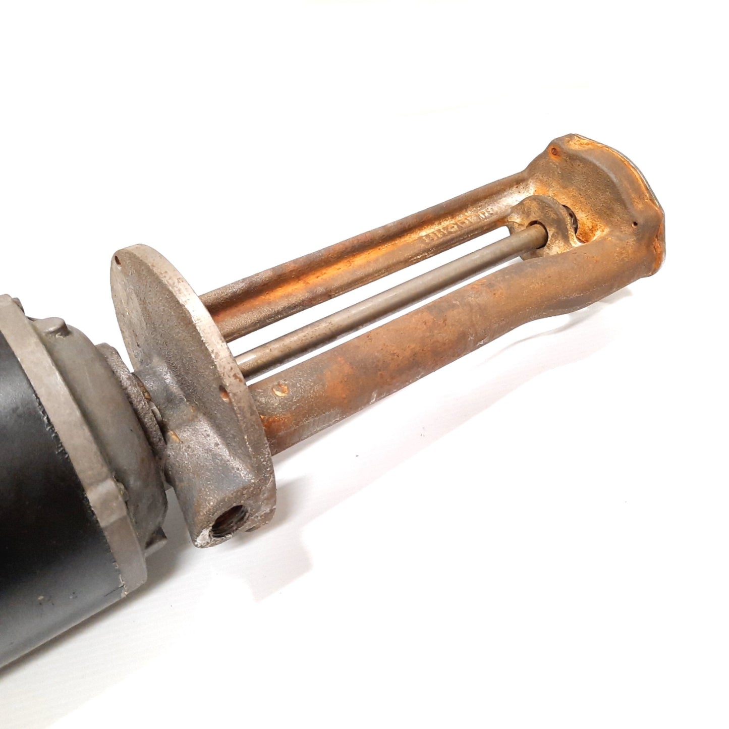 Used Gusher 6P3-XLONG Coolant Pump, 3-Phase 190-380V 0.97-0.46A, 1/6HP, 1/2" NPT