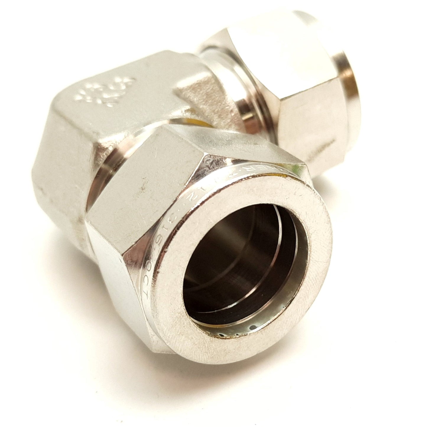 New – Open box Parker Yor-Lok Elbow Fitting, 90°, 316 Stainless Steel, For 3/4" Tube OD