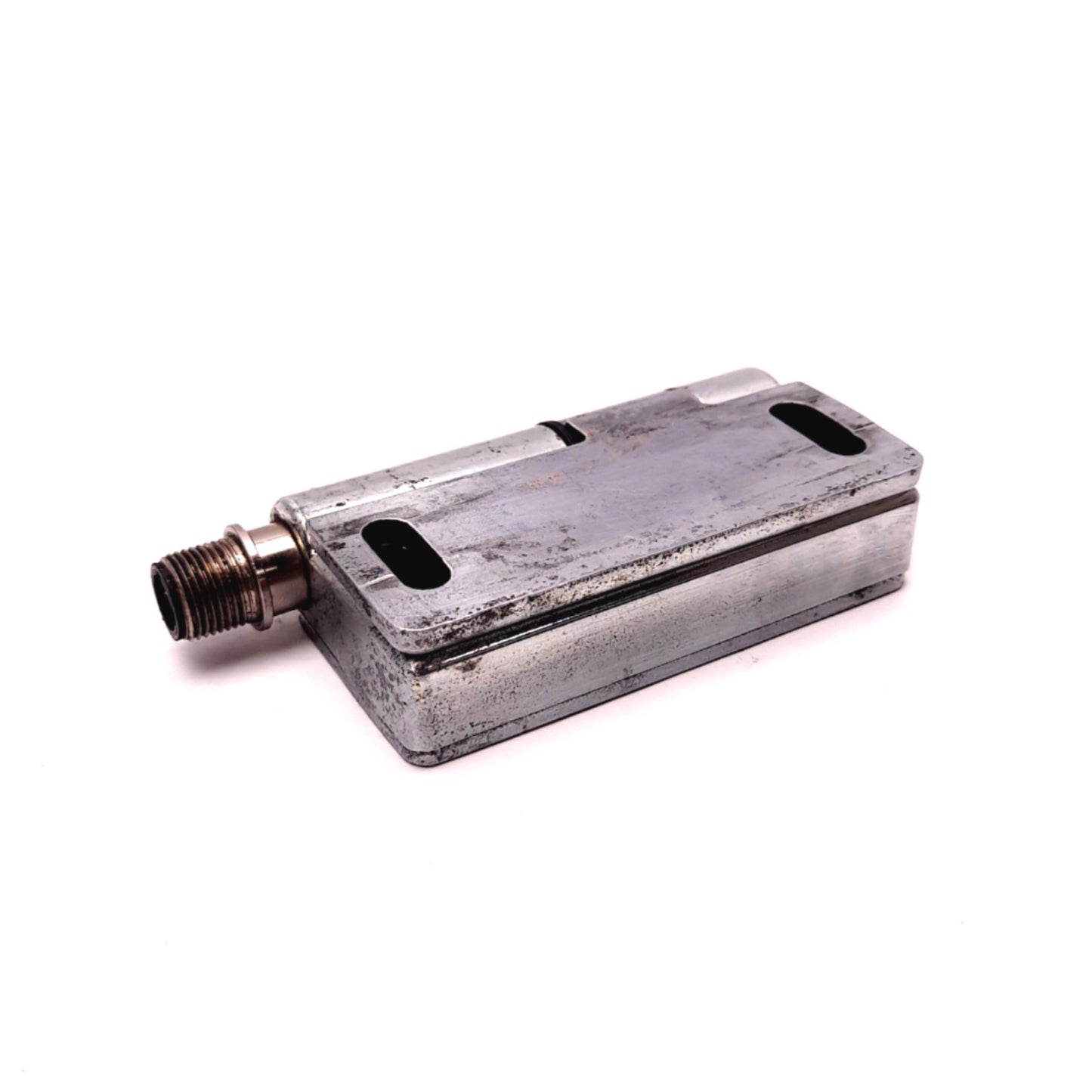 Used Banner SI-HG80DQD Safety Interlock Hinge Switch 250VAC 3A 60VDC 1NO/1NC M12