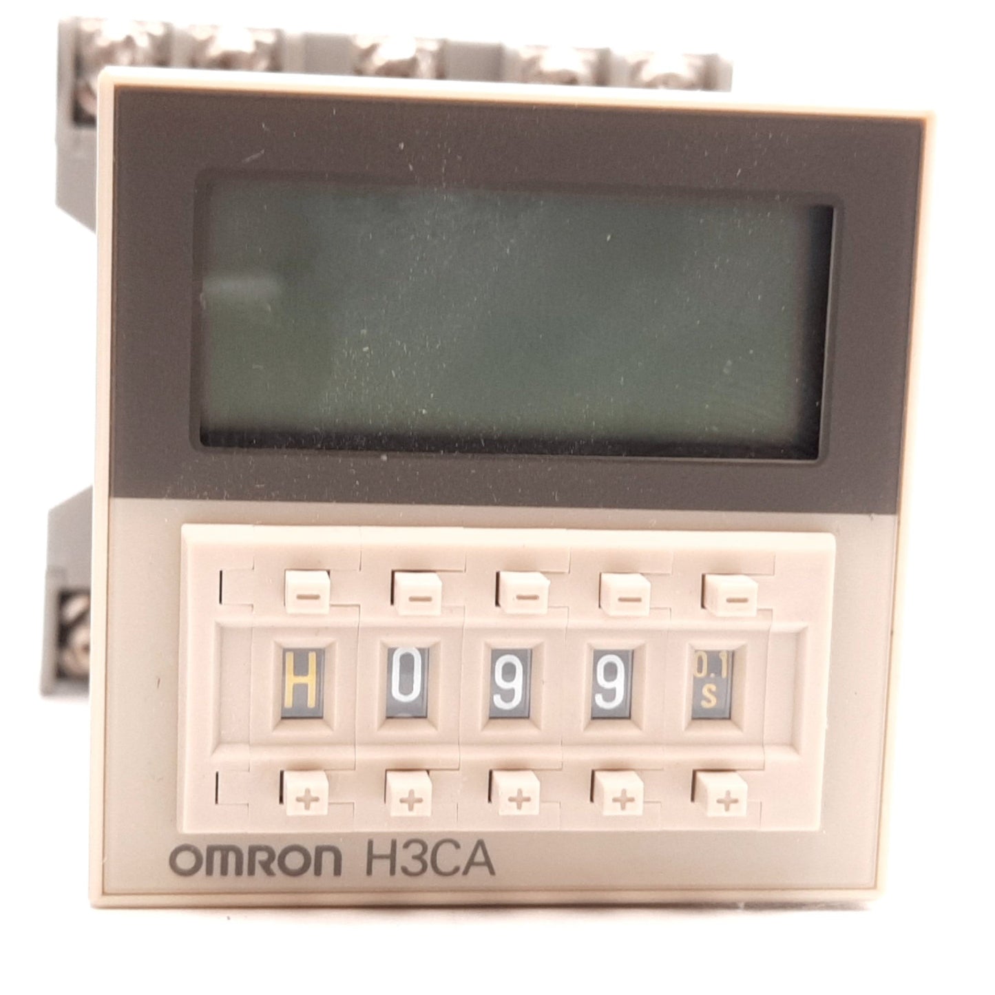 Used Omron H3CA-A Timer Source: 24 to 240VAC ~ 50/60Hz 4VA Max w/ Dayton 6X156E Base
