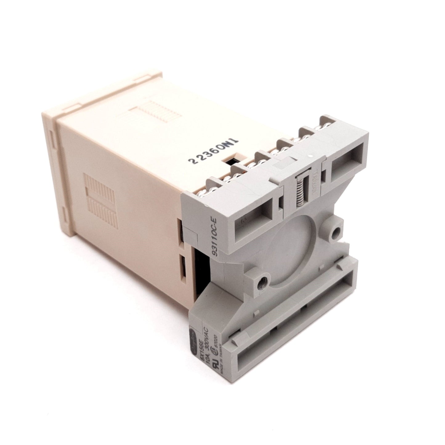 Used Omron H3CA-A Timer Source: 24 to 240VAC ~ 50/60Hz 4VA Max w/ Dayton 6X156E Base
