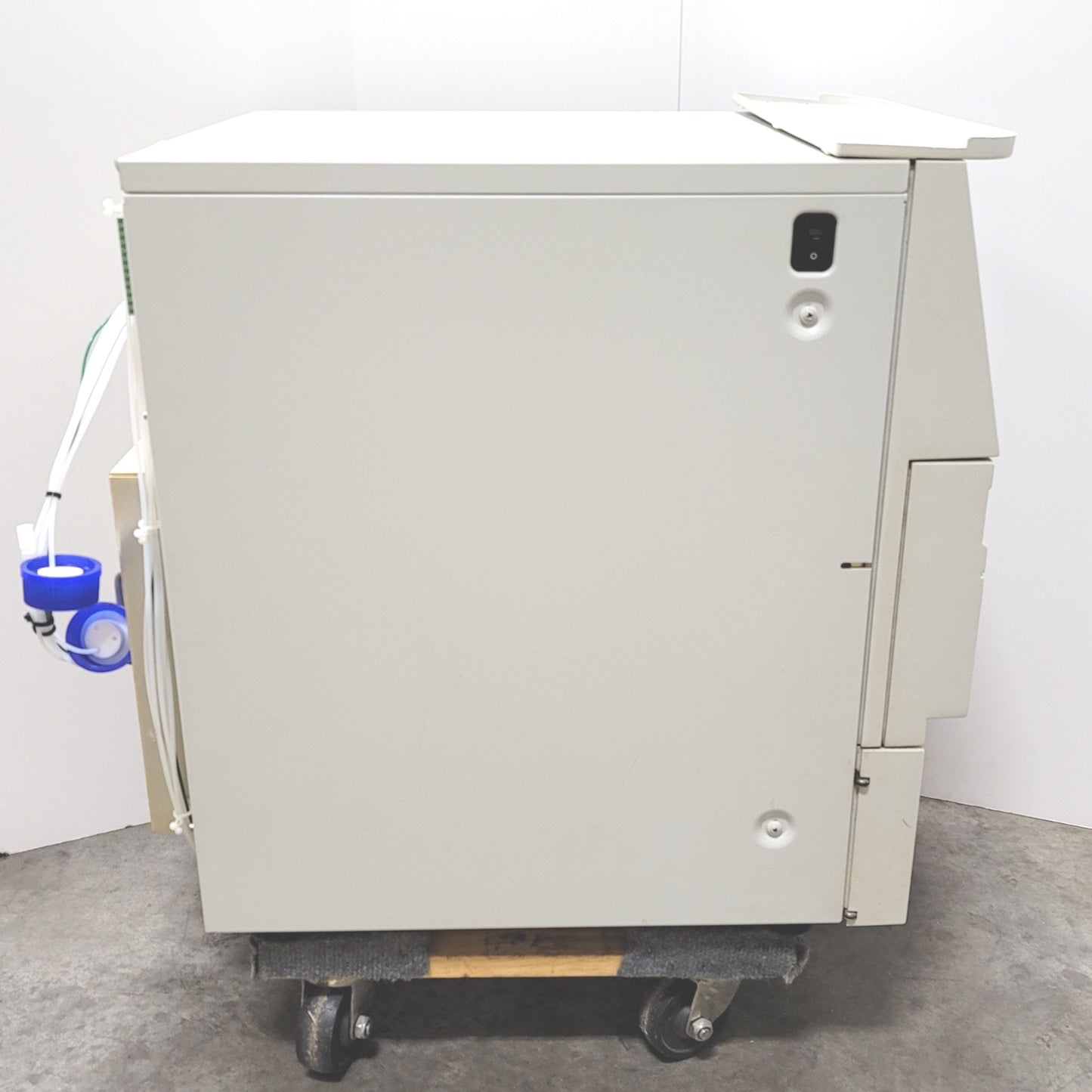 Used Waters Alliance 2695 High Performance Liquid Chromatographic Separations Module