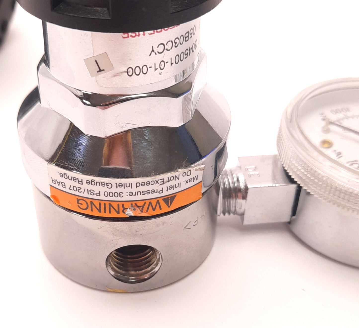 Used Concoa 3045001-01-000 Gas Regulator 3000psi Max Inlet, w/ 1000 Psi Gauge
