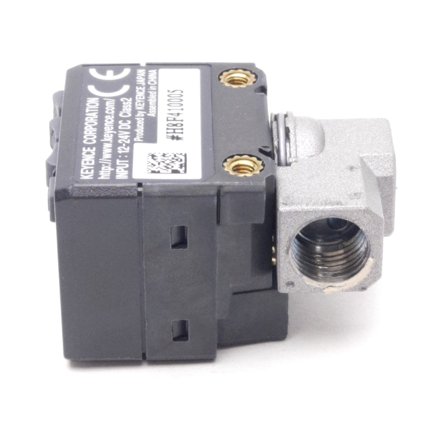Used Keyence AP-C33K Digital Pressure Sensor 12-24VDC Panel Mount, NPN, 0-145psi