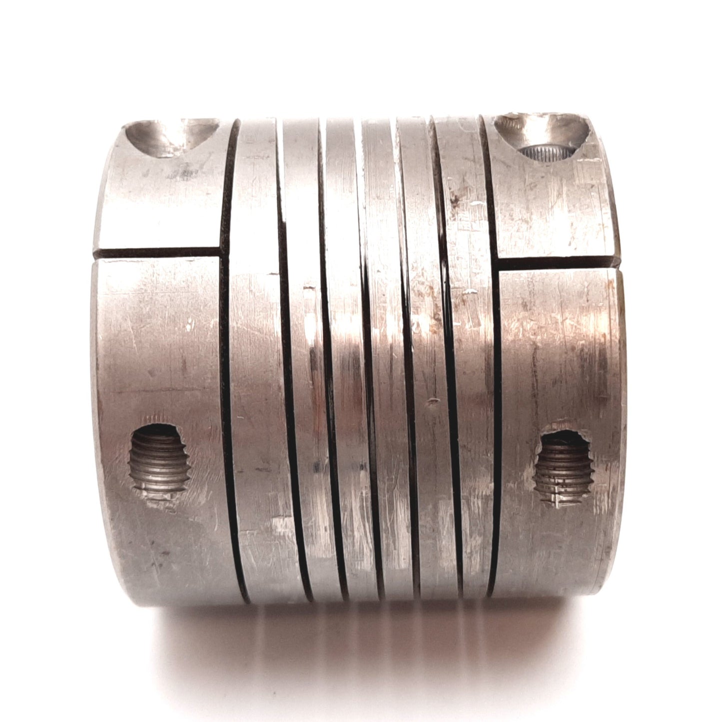 Used Flexible Shaft Coupling, Steel, 1/2" to 7/8", 2.15" x 2.25" Diameter