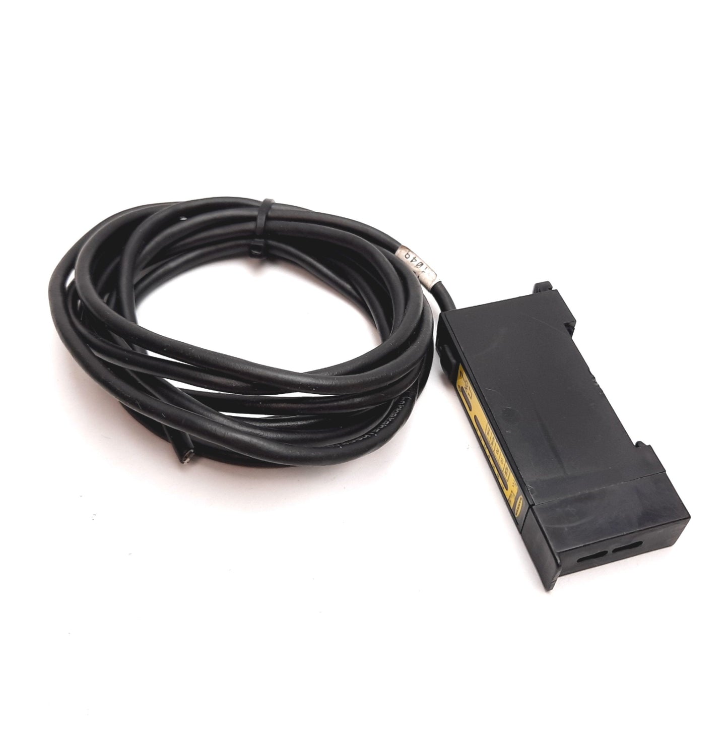 Used Banner D12EP6FP Fiber Optic Sensor, Supply: 10-30VDC, Output: PNP SPST, 5-Wire