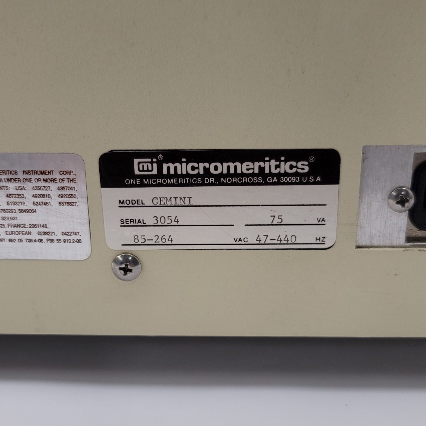 Used Micromeritics GEMINI 2375 Surface Area Pore Size Analyzer, 100-240VAC