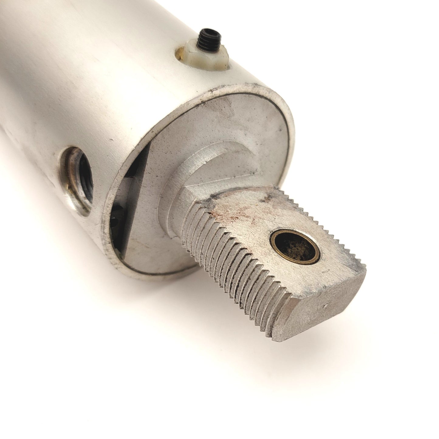 Used Boston Gear EADP-25-8-UBR Pneumatic Round Body Cylinder Bore 2.5" Stroke: 7"