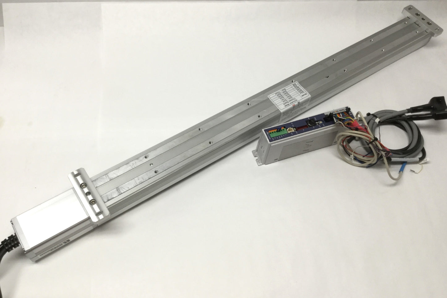 Used IAI RCA-SA6C ROBO Cylinder Linear Ball Screw Actuator w/Paired Controller 600mm