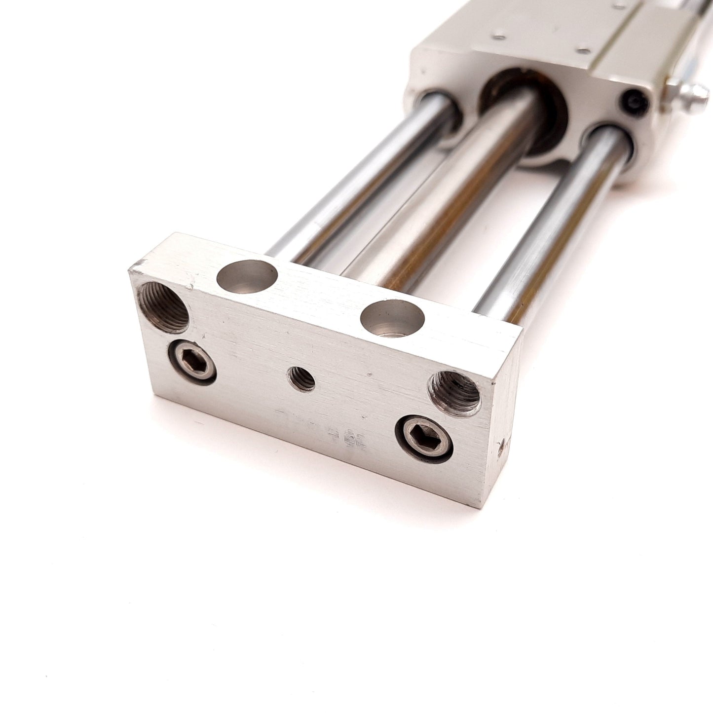 Used Bimba UGS-019-AT Ultran Rodless Cylinder, Bore: 7/16", Stroke: 9", 100psi, 10-32