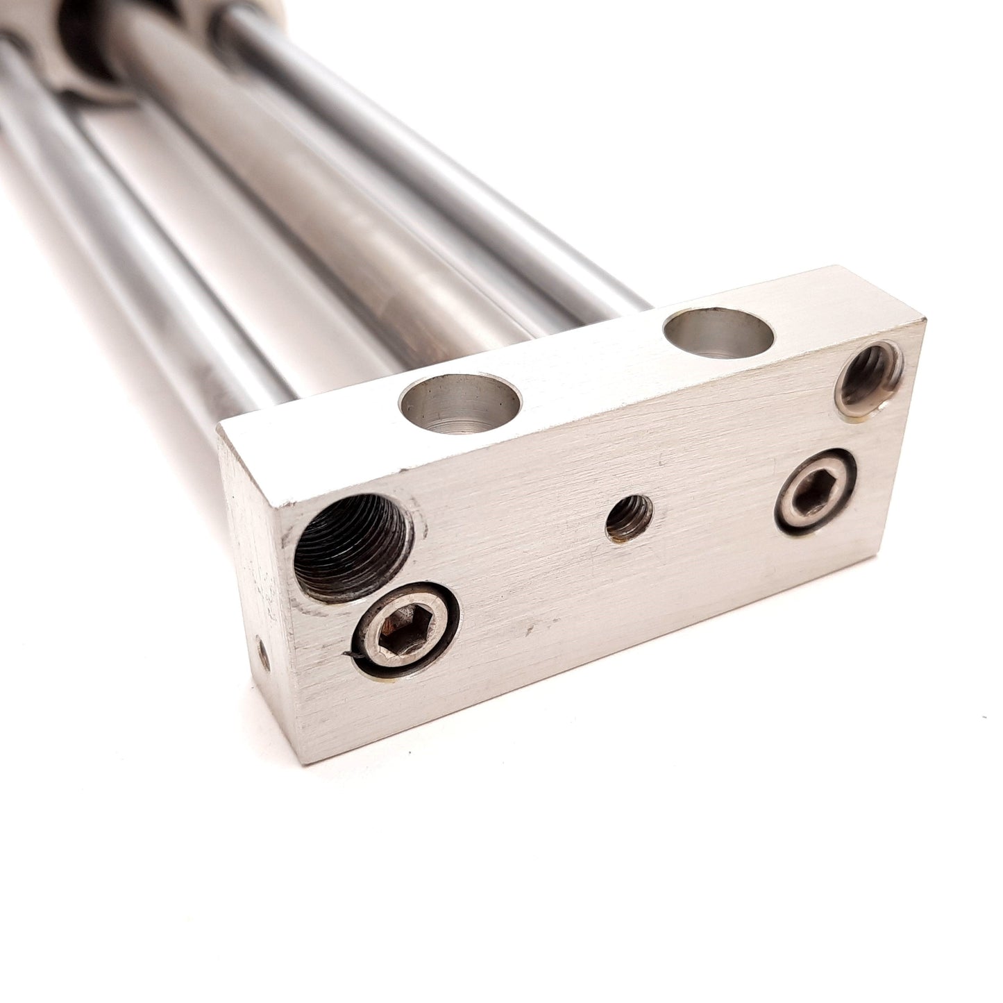 Used Bimba UGS-019-AT Ultran Rodless Cylinder, Bore: 7/16", Stroke: 9", 100psi, 10-32
