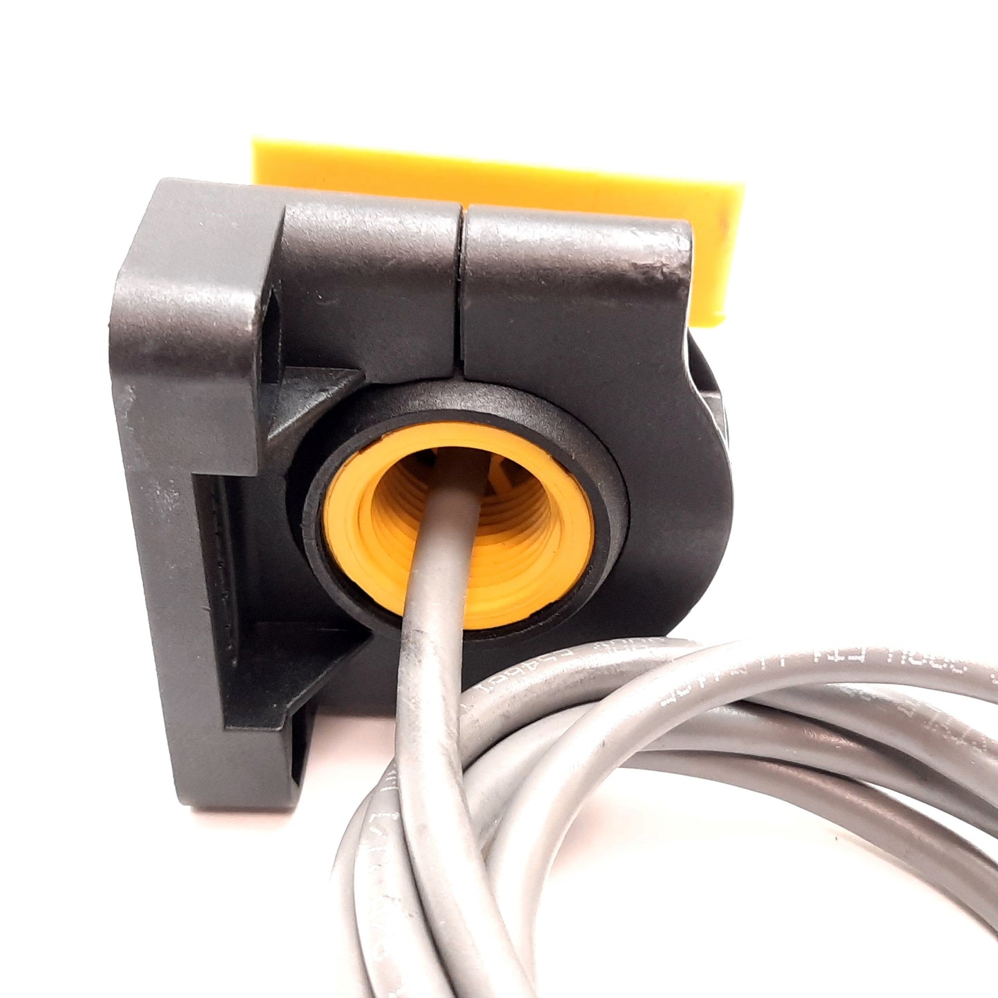 Used Banner STBVR81 Optical Touch Button Switch, Self-Checking, 20-30VAC/DC w/Guard