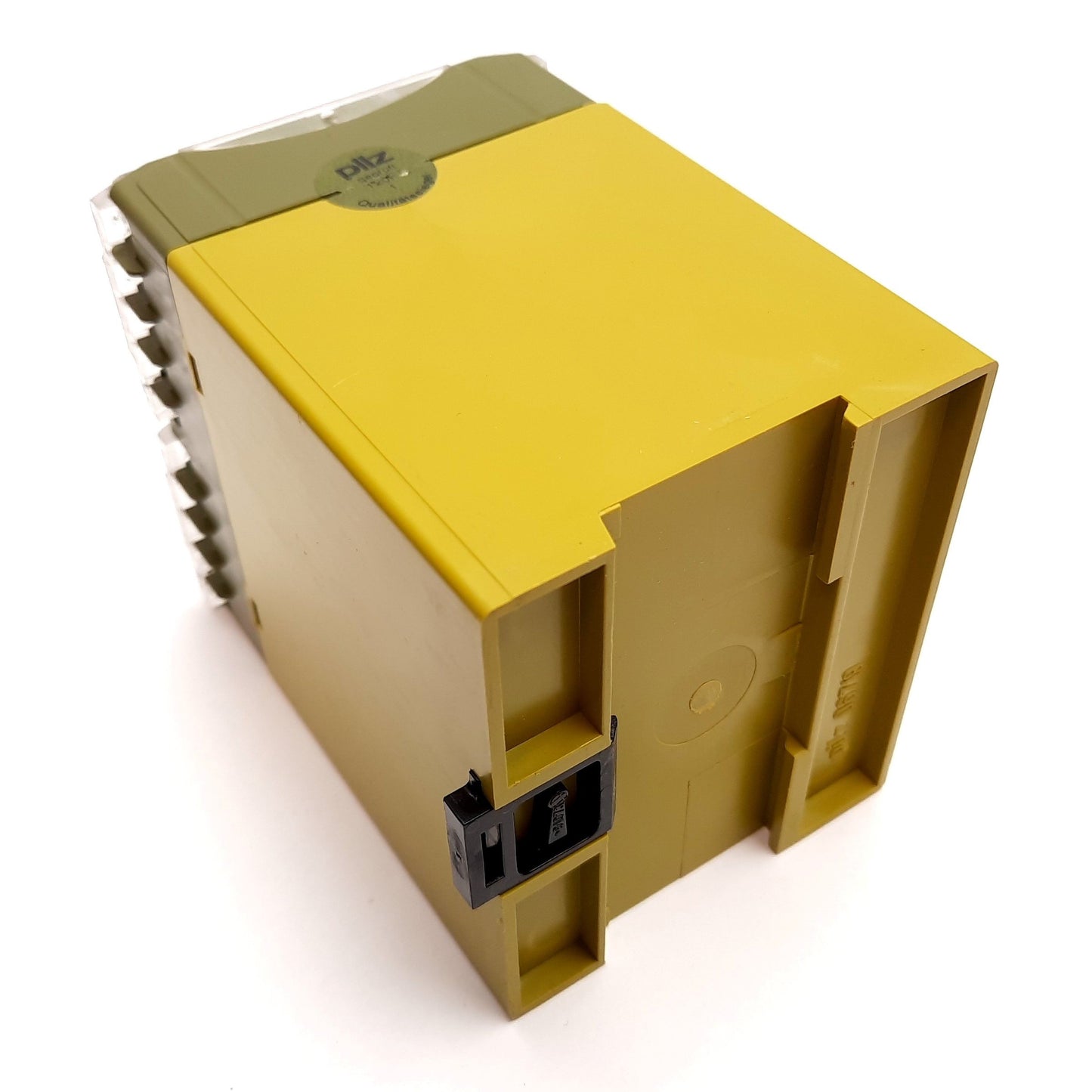 Used Pilz PNOZ 1 24 V AC 3S1O Safety Relay, Control: 24VAC 6VA, Contact: 230/240VAC