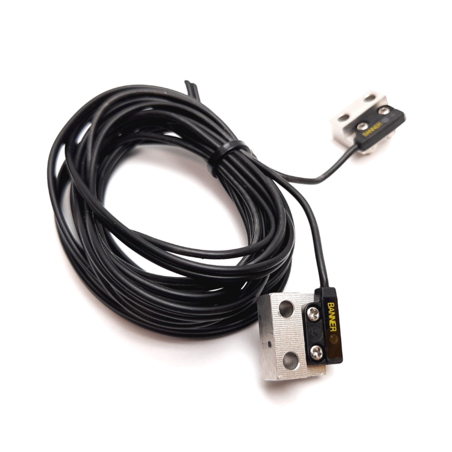 Used Banner SP3ER1 Opposed-Mode Remote Sensor, Range: 300mm, Effective Beam: 1.5mm
