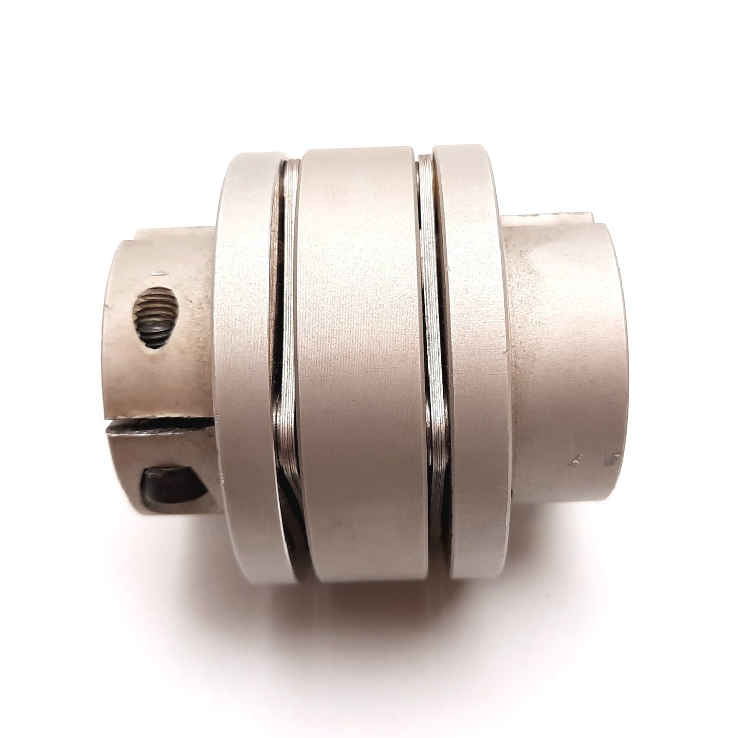 Used Zero-Max SC060 Servoclass Coupling, Shaft ID: 16mm, Overall: 76mm x 68mm Dia