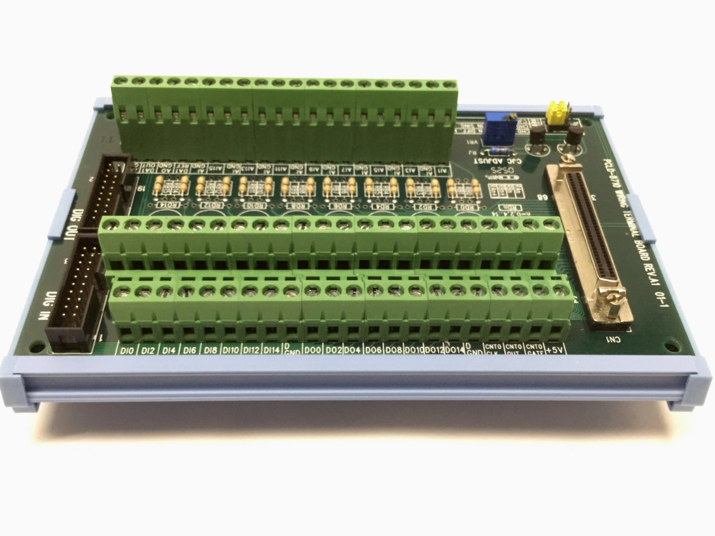 Used Advantech PCLD-8710 Screw Terminal Breakout Board, CJC Circuit, SCSI-II 68-Pin