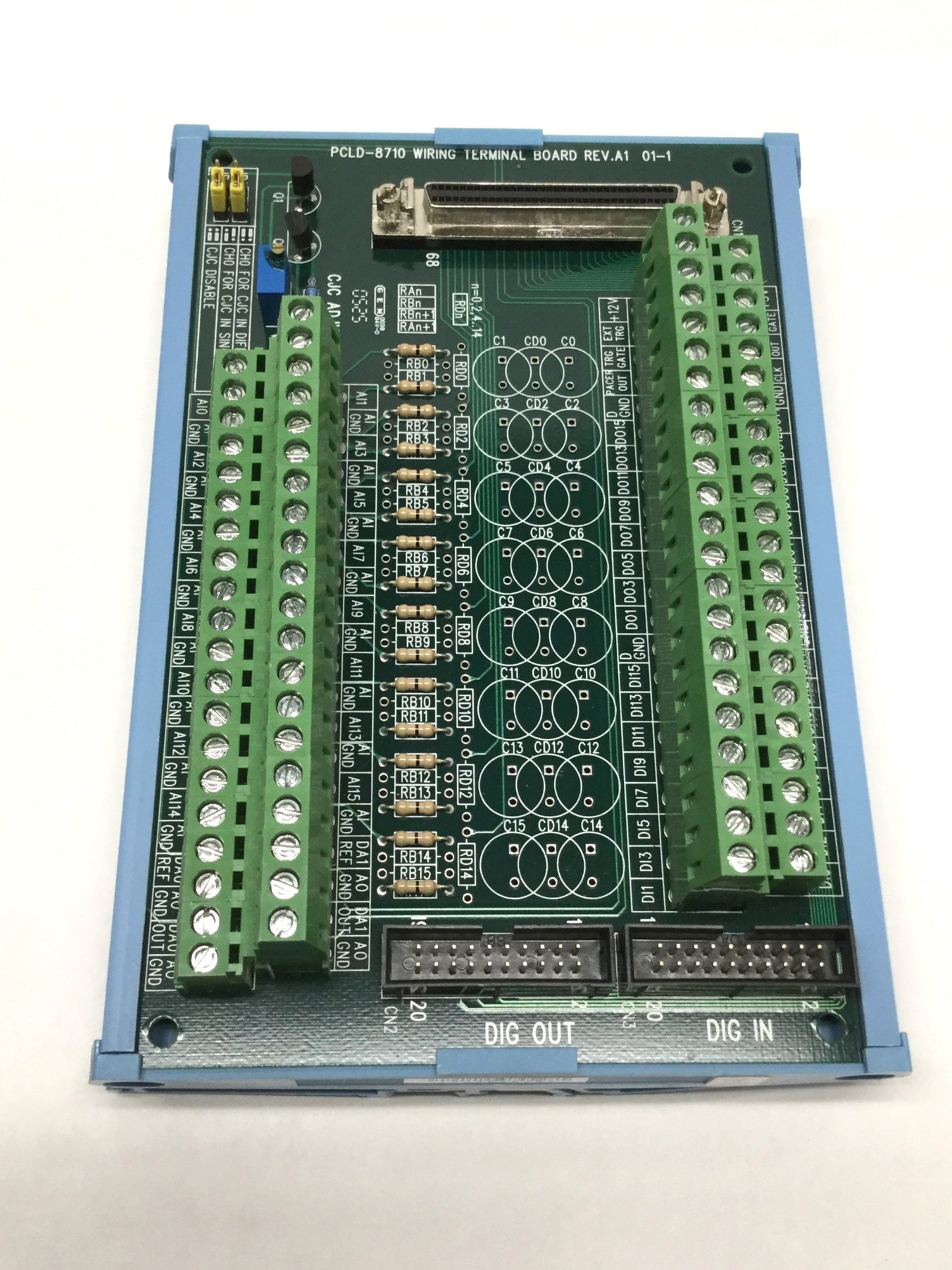 Used Advantech PCLD-8710 Screw Terminal Breakout Board, CJC Circuit, SCSI-II 68-Pin