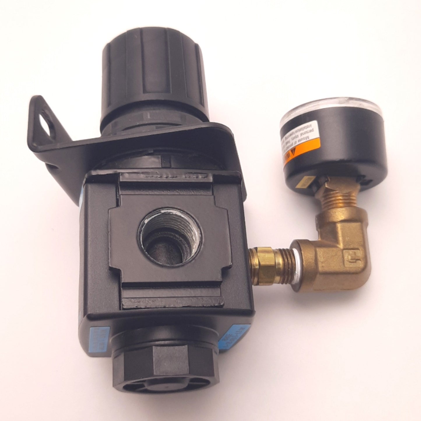 Used Wilkerson R18-04-F0G0 Pneumatic Regulator w/ Gauge 1/2" NPT, 5-125psi