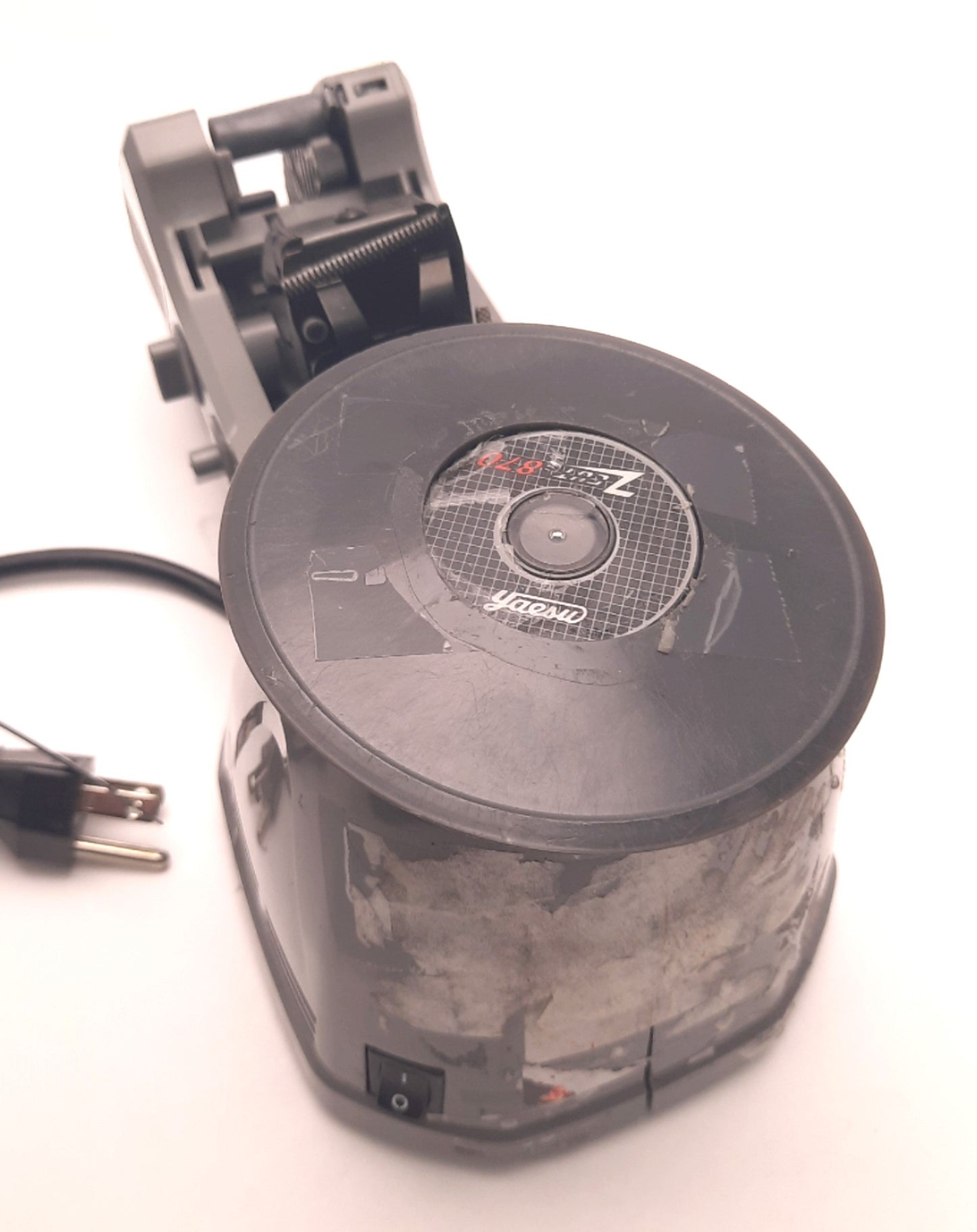 Used EZTape ZCut-870 Tape Dispenser 100-125v AC, 25 Watts, With Turn-Table