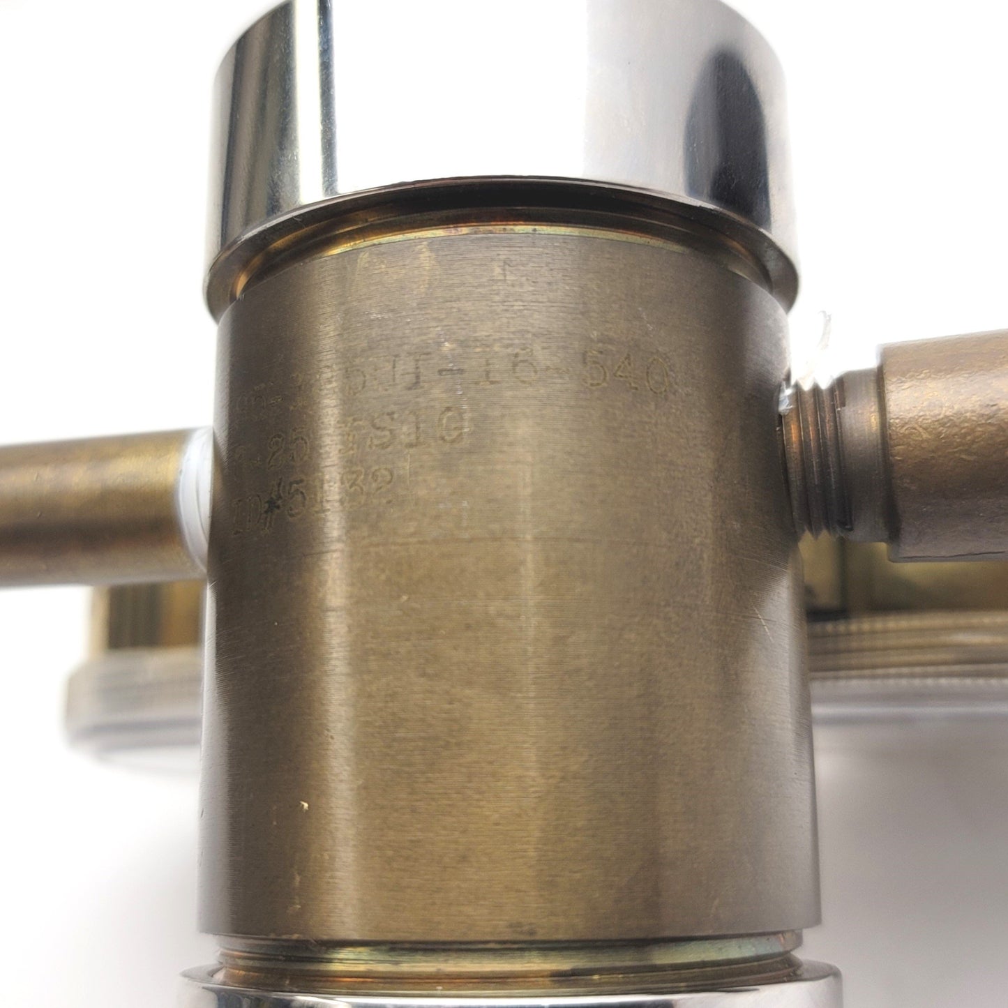 Used ALPHAGAZ 85-125UI-16-540 Pressure Regulator, CGA 580, 0-25PSI