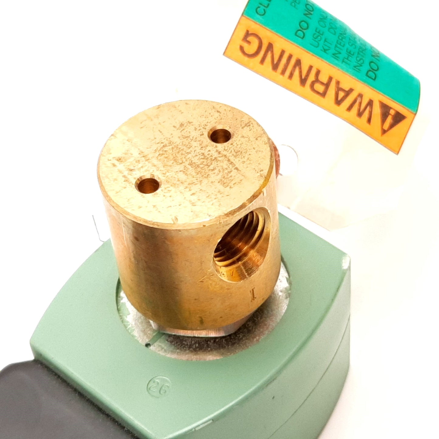 Used Asco JKF8262G232N Solenoid Valve, Voltage: 110/120VAC, Pressure 100psi, 1/4" NPT