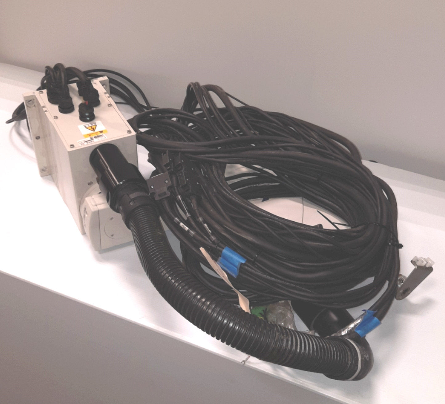 Used IAI IX-NNN3515-10L-T2 SCARA Robot Standard, 350mm Arm 150mm Vertical, 30Ft Cable