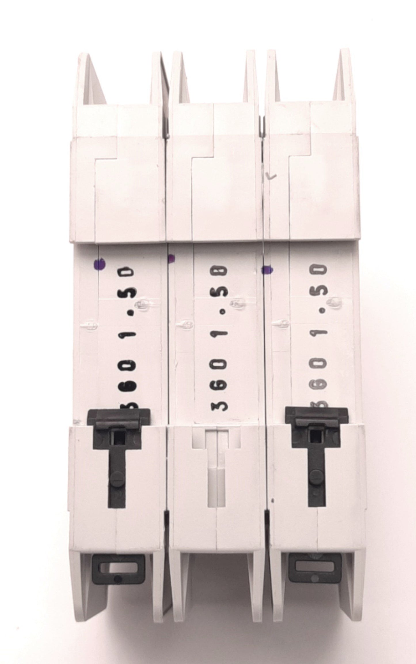 Used Eaton FAZ-D1.5/3-NA Circuit Breaker Three-Pole, 1.5A, 60v DC, 415v AC, DIN Mount