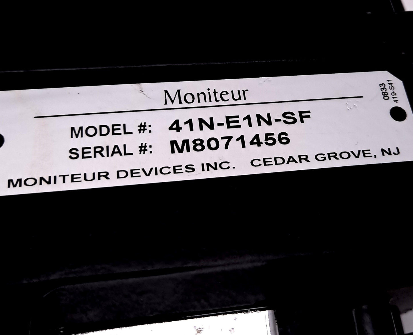 Used Moniteur Devices EPR-41N-E1N-SF Electro pneumatic Positioner W/Type PA11 Valve