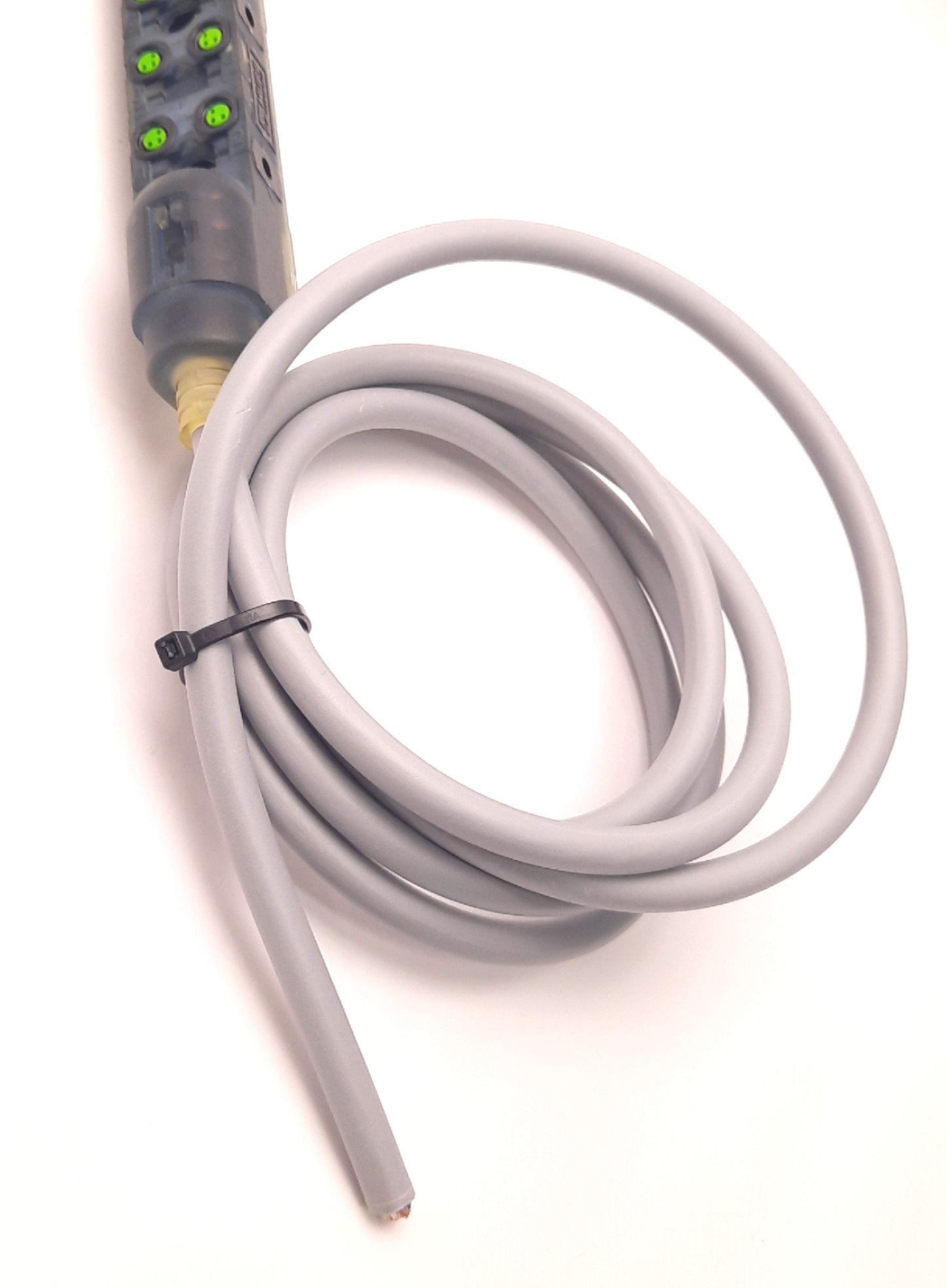 Used Murr Elektroknik 8000-80011-3840500 Exact8 Housing, 3-Pole, M8x10, 24v DC 2A