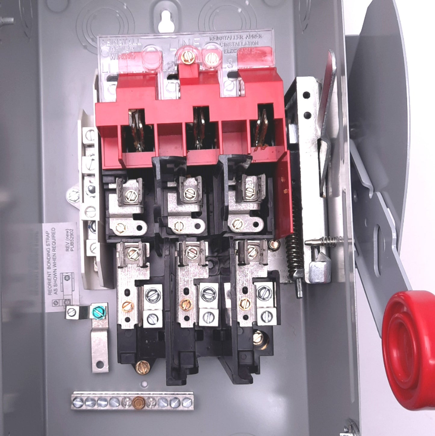 Used Eaton DK321NGK Single Throw Safety Switch 240v 30A, Three-Pole, 16"x8"x5"