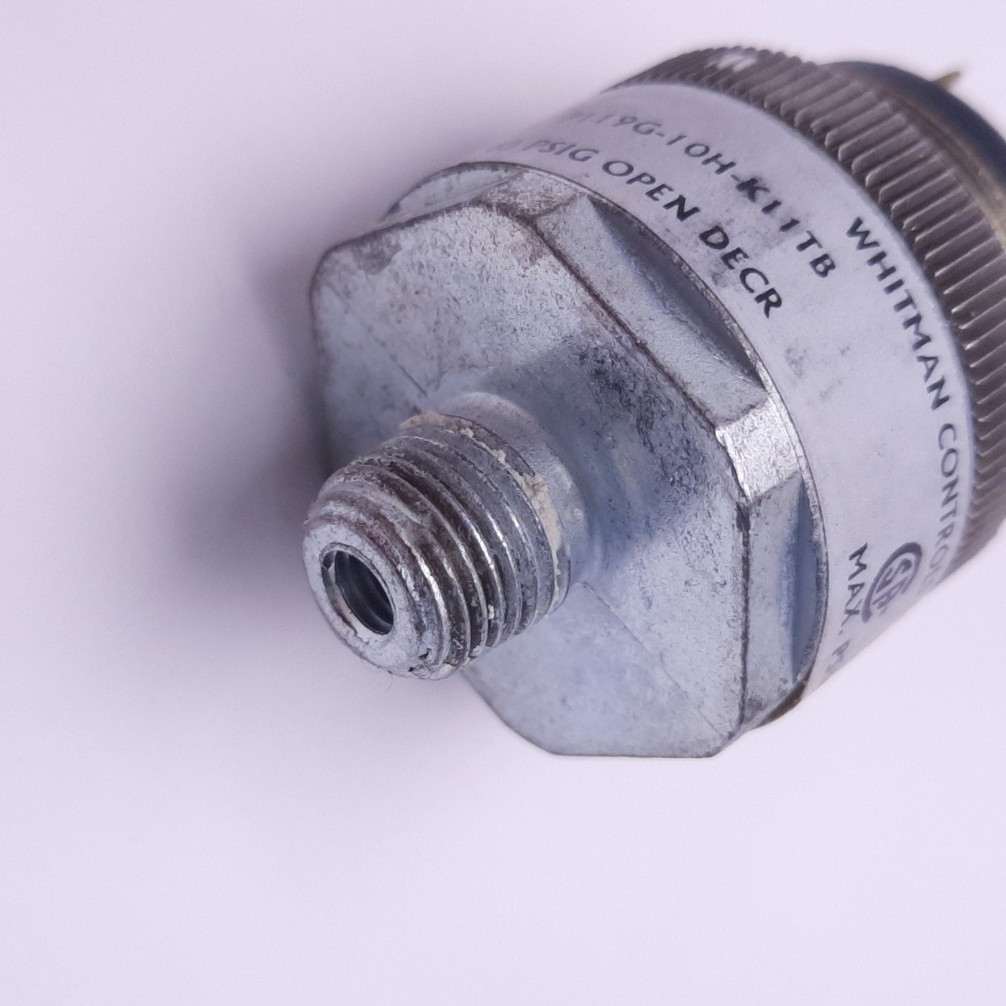 Used Whitman Controls P119G-10H-K11TB Pressure Switch 40PSIG Set Decr., 1/8in NPT