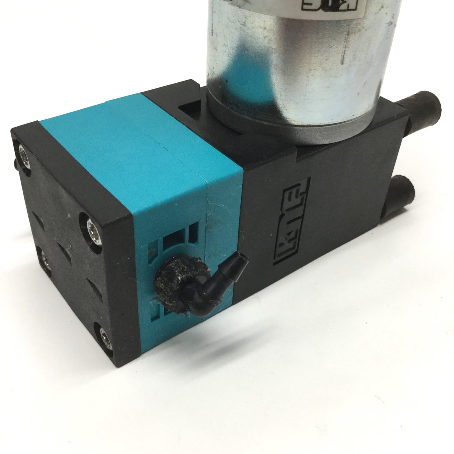 Used KNF PML4259-NF 100 Diaphragm Liquid Pump, 24VDC, 1.2L/min, 1bar Max