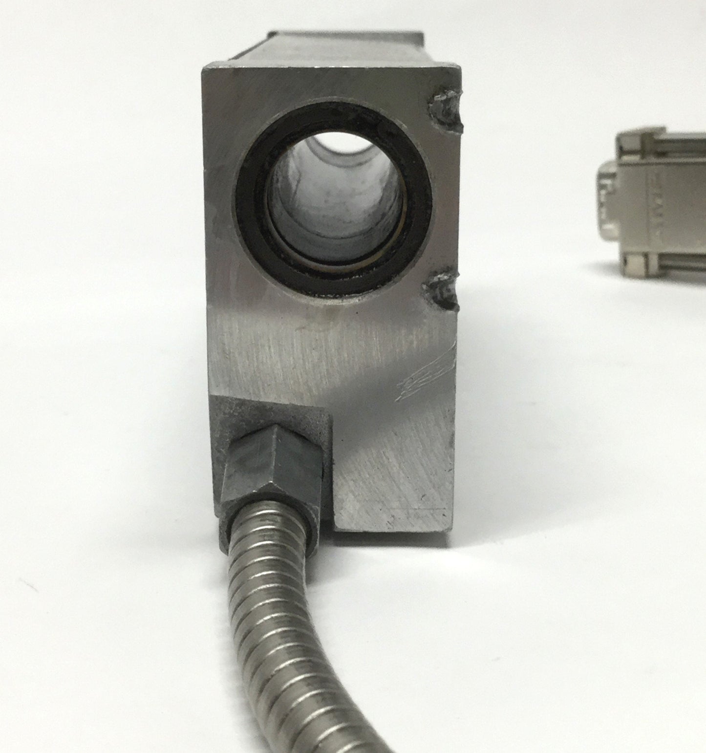 Used Newall SHG-TT Incremental Linear Encoder Head, TTL Diff Quadrature ?15.25mm, 5æm