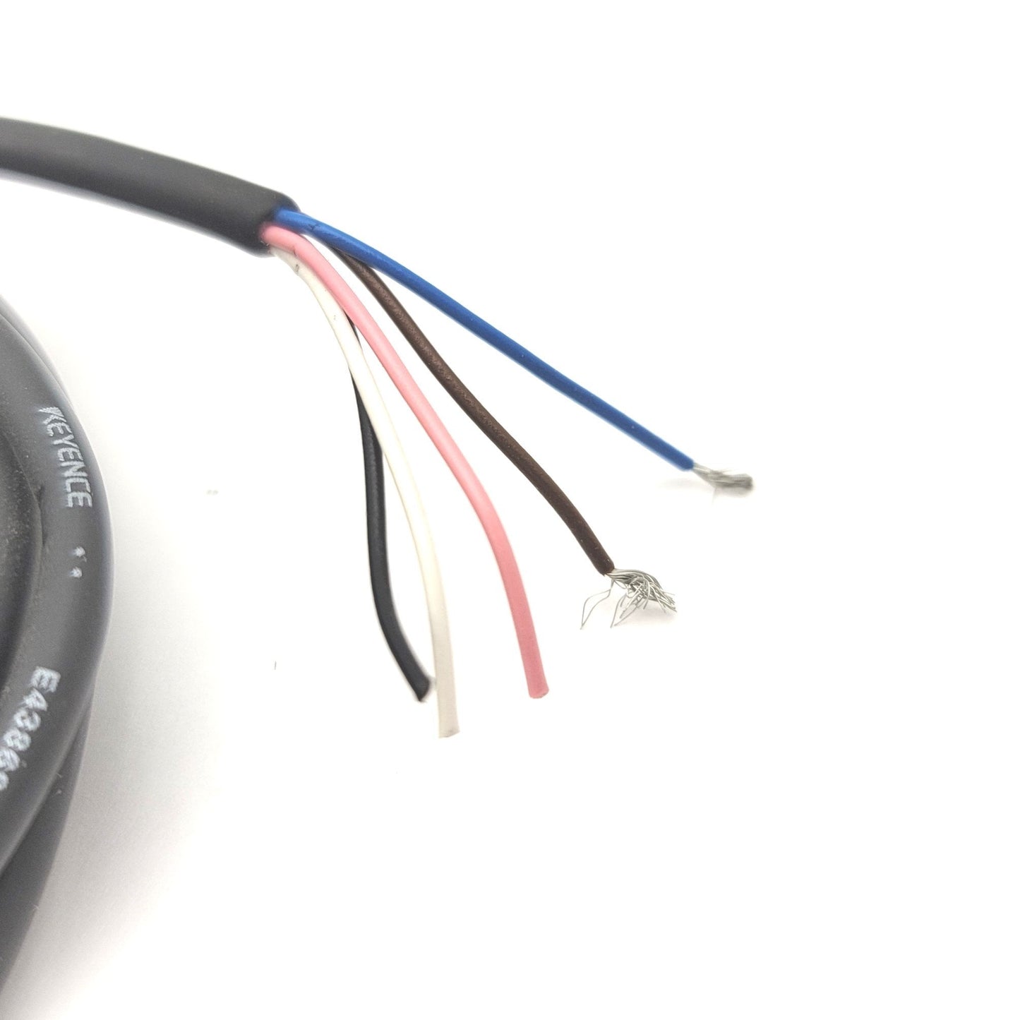 Used Keyence AP-33KP Digital Air Pressure Sensor 12-24VDC DC 0-145 PSI 1/8" NPT