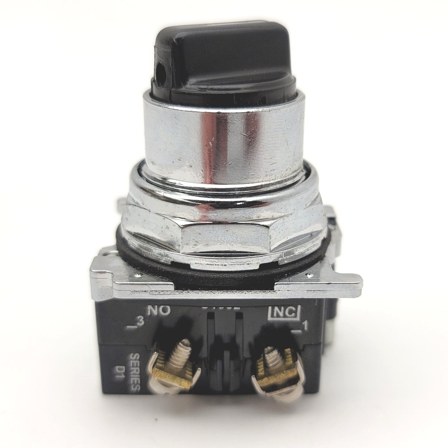 Used Eaton Cutler Hammer 10250T20KG 30mm Two Position Selector Switch 1x NO 1x NC